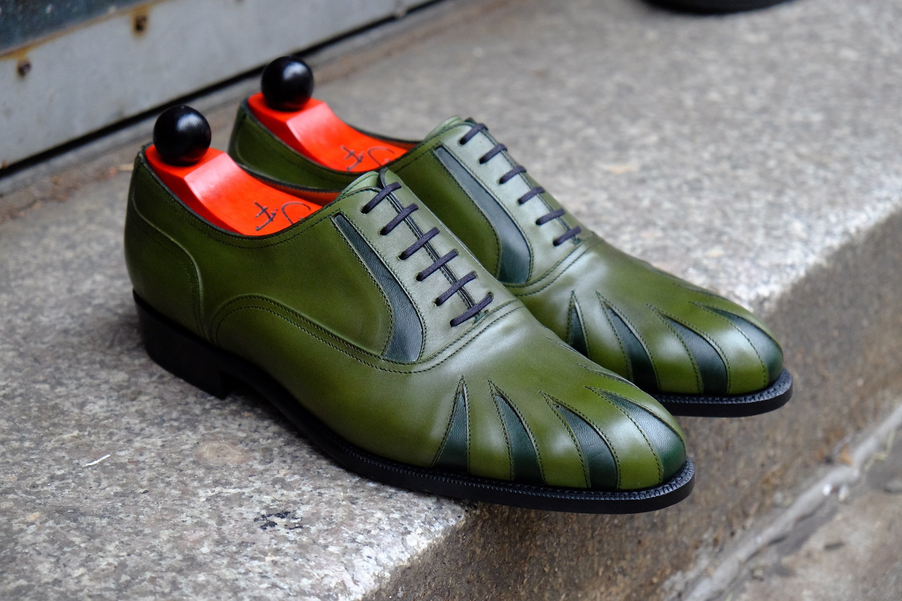 Tiger's Claw - MTO - Avocado Green Calf / Dark Green Calf - NGT Last - Single Leather Sole