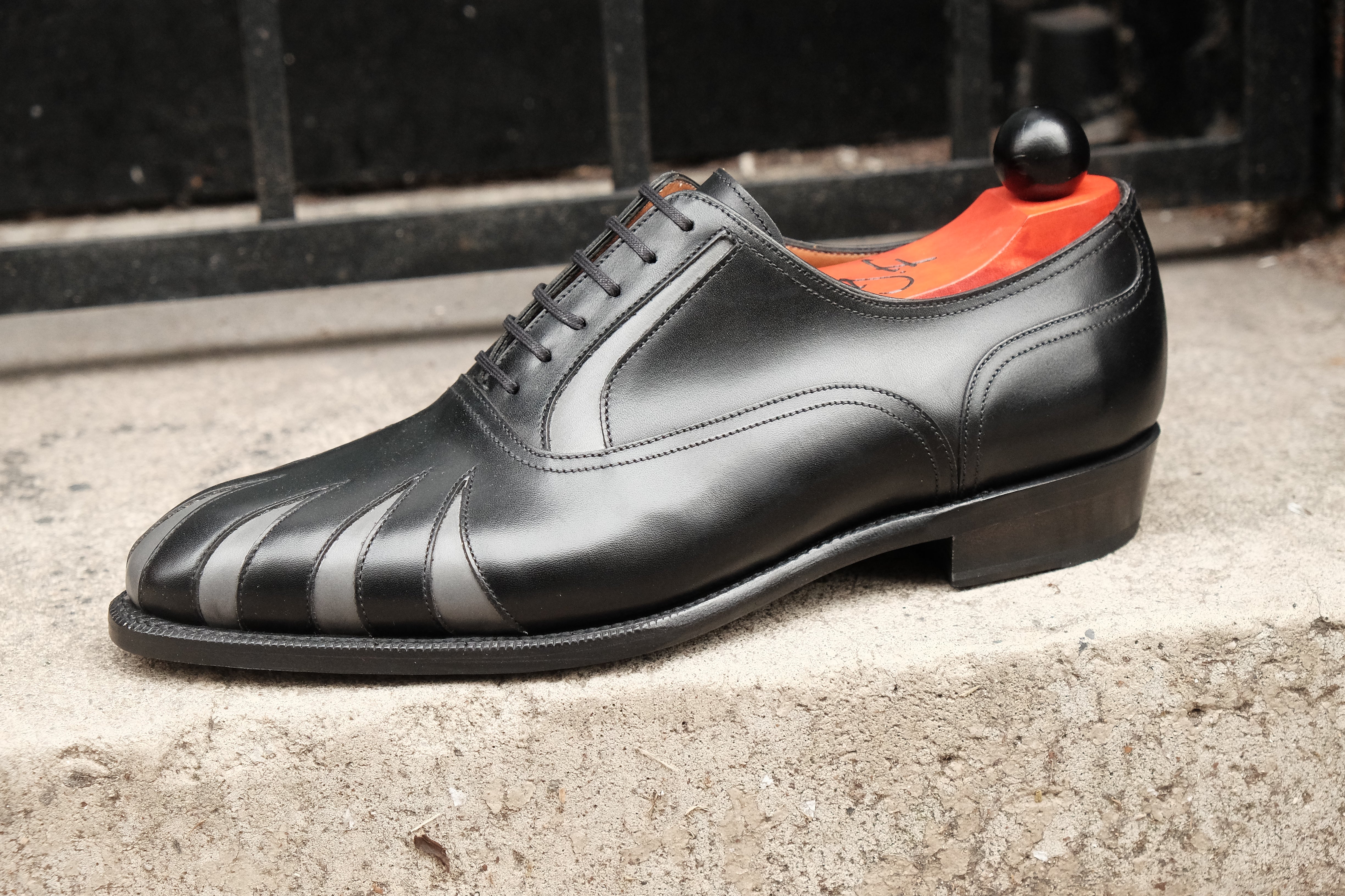 Tiger's Claw - MTO - Black Calf / Dark Grey Calf - NGT Last - Single Leather Sole