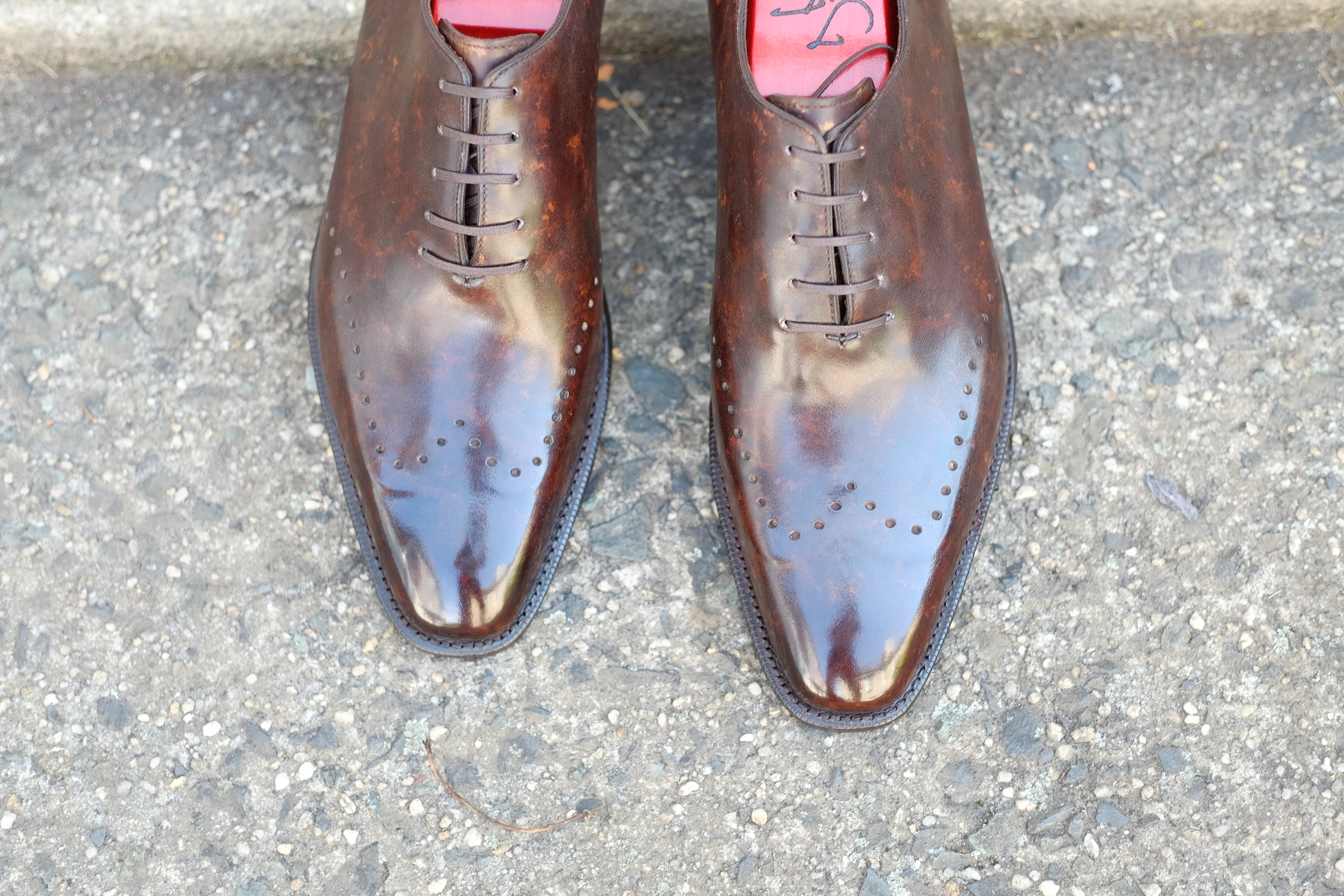 Tony II - Dark Brown Marble Patina - PRE SALE