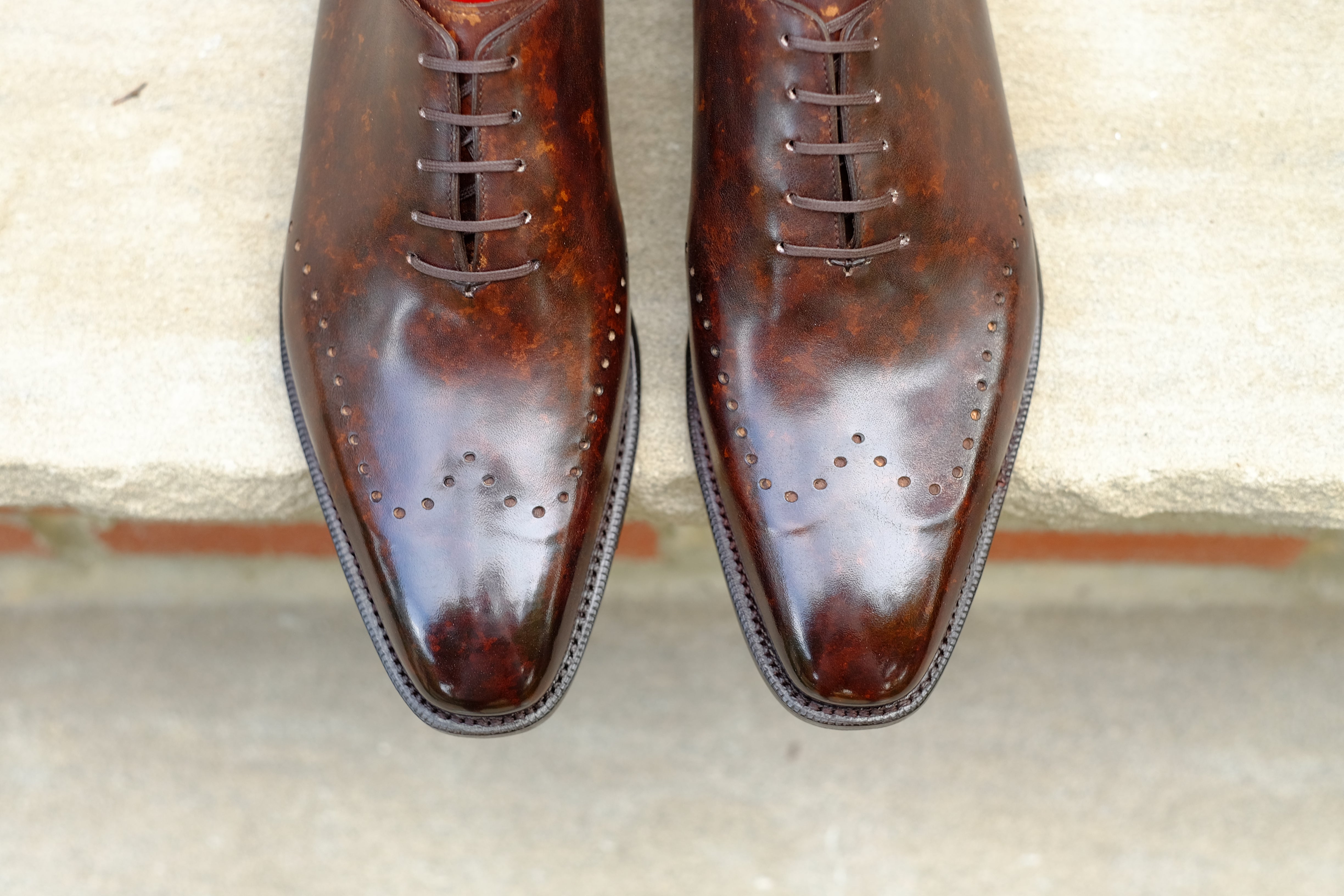 Tony II - Dark Brown Marble Patina - PRE SALE