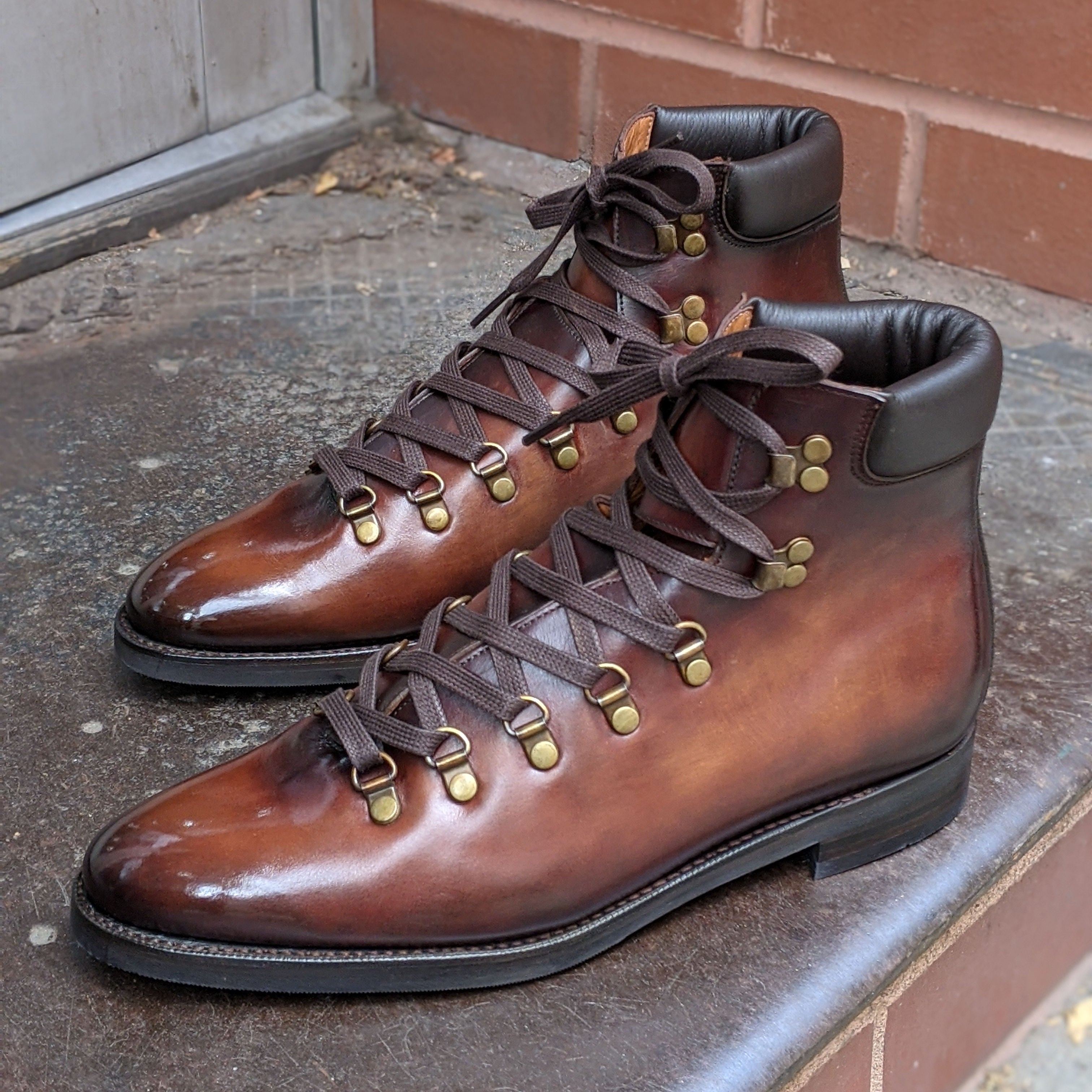 Patina Antique Brown - MTO - Snoqualmie