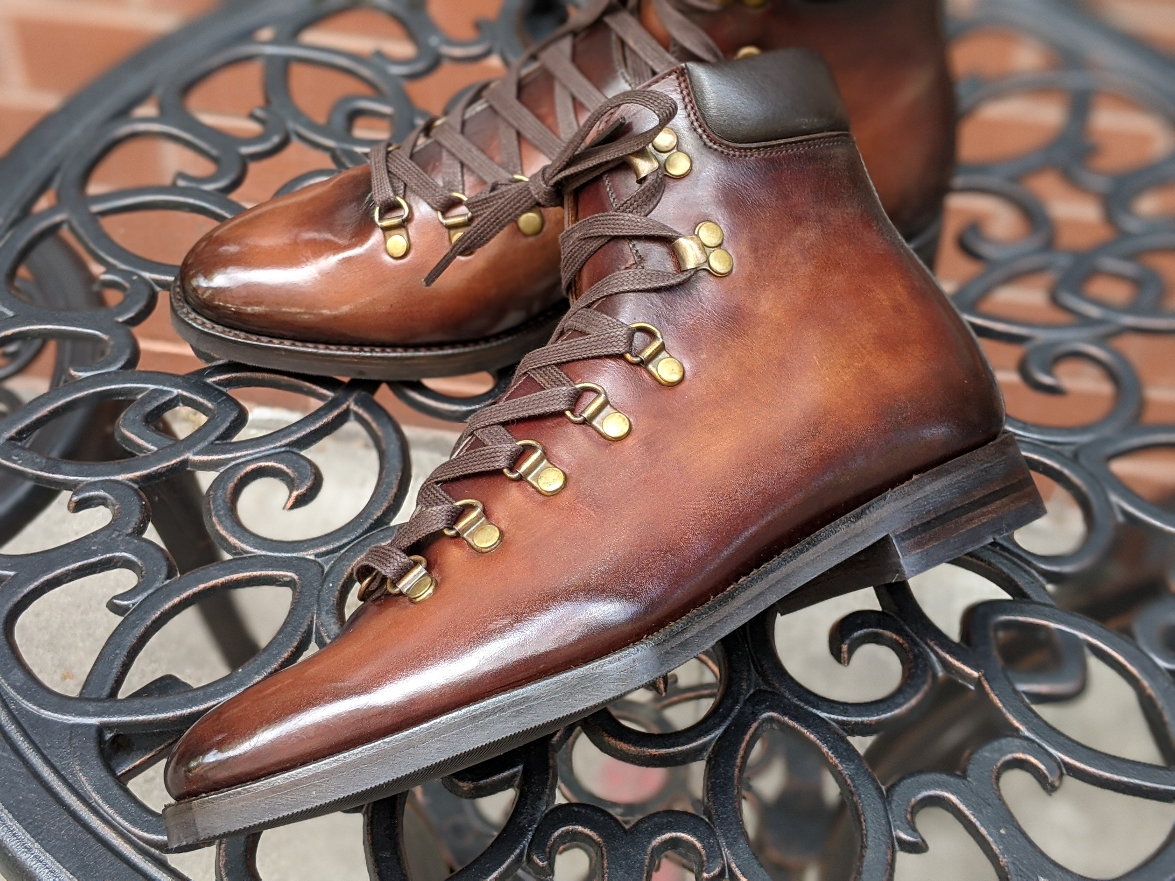 Patina Antique Brown - MTO - Snoqualmie