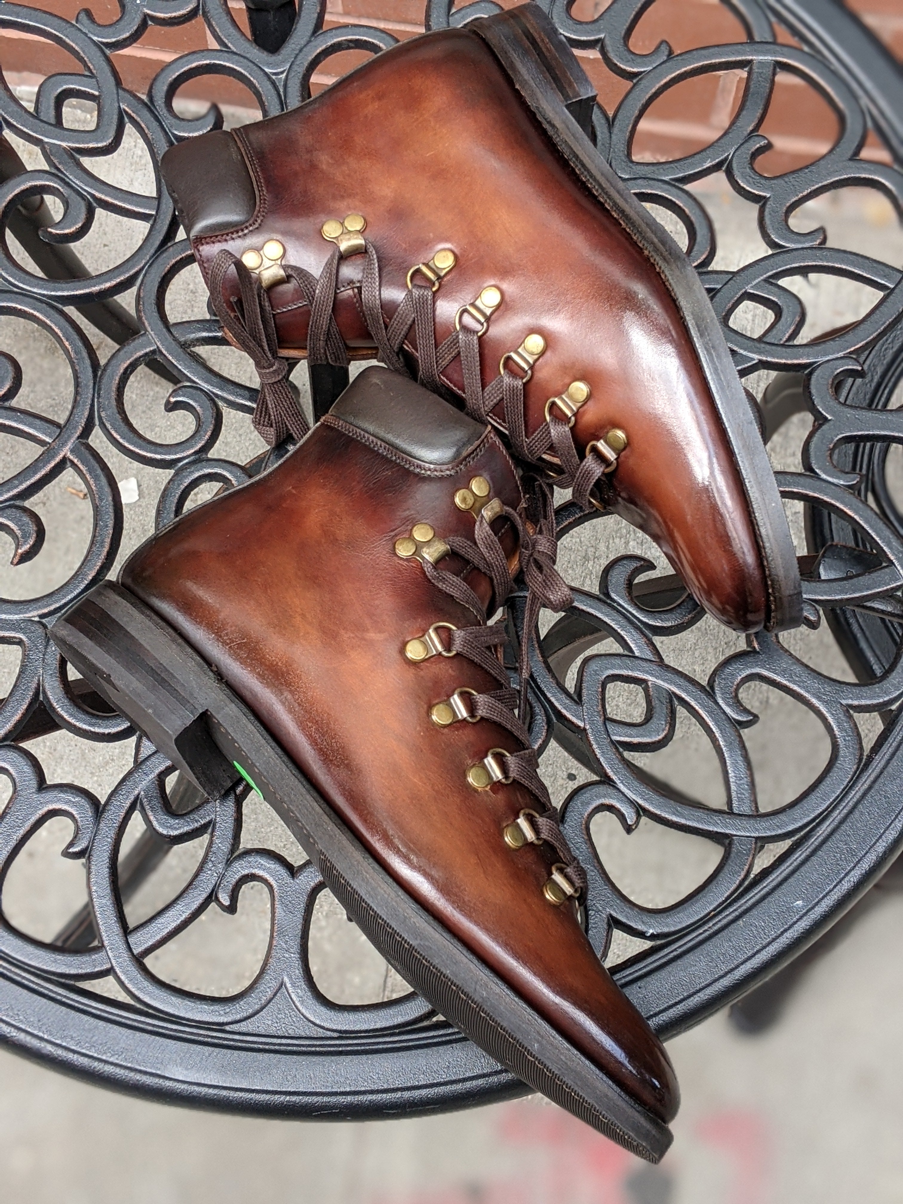 Patina Antique Brown - MTO - Snoqualmie