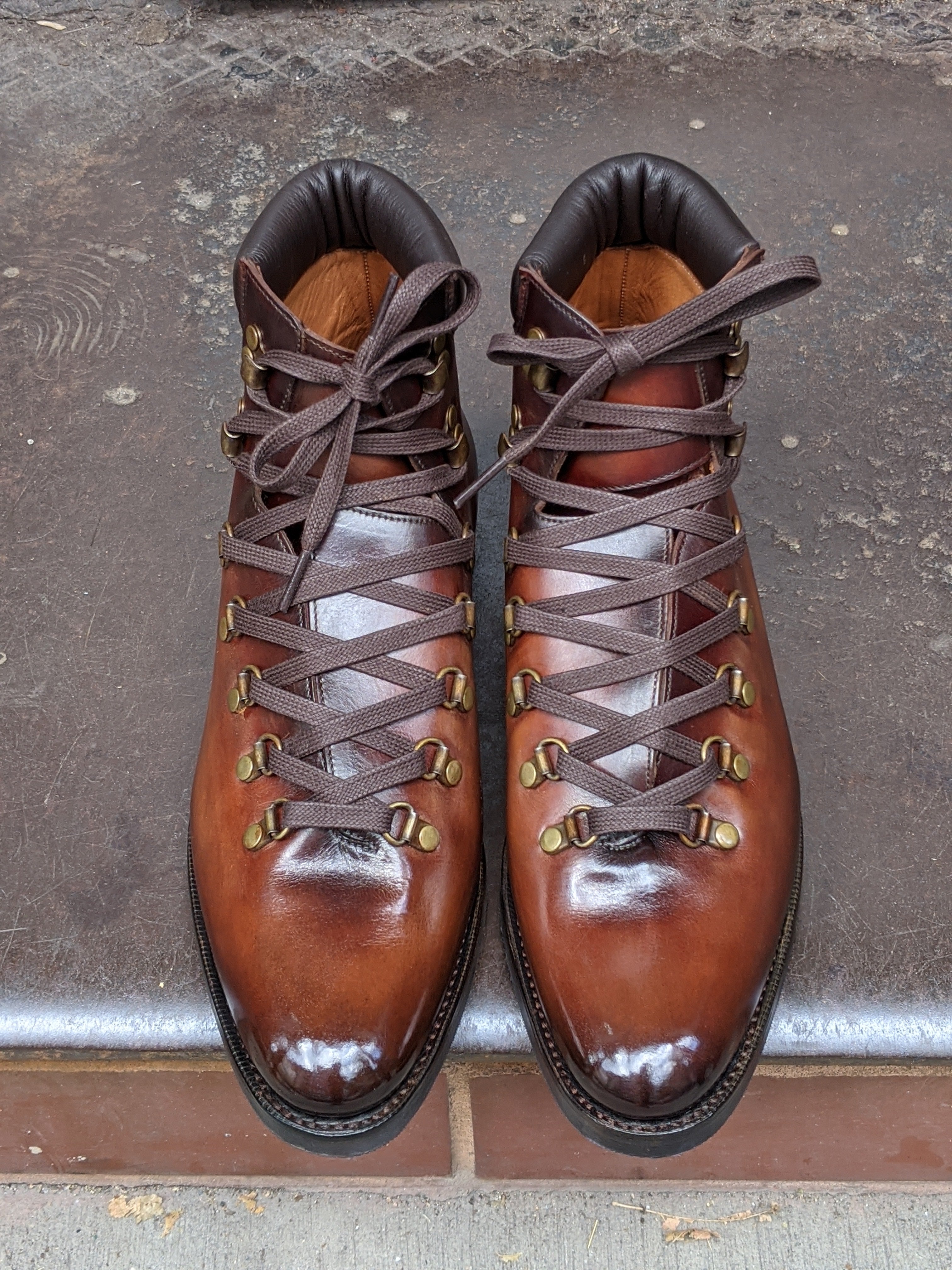 Patina Antique Brown - MTO - Snoqualmie